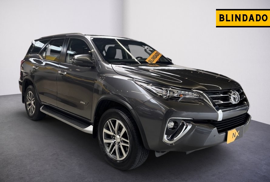 TOYOTA HILUX SW4 2.8 SRX 4X4 16V TURBO INTERCOOLER DIESEL 4P AUTOMÁTICO 2020/2020